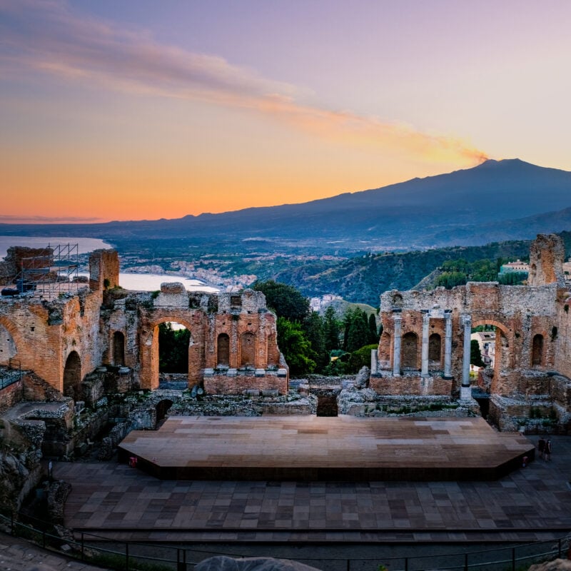 Sicile Orientale: L’Essentiel à Prix Doux